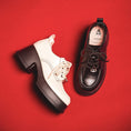 將圖片載入圖庫檢視器,【FAIR LADY聯名】率性綁帶厚底樂福鞋 (5A2980)
