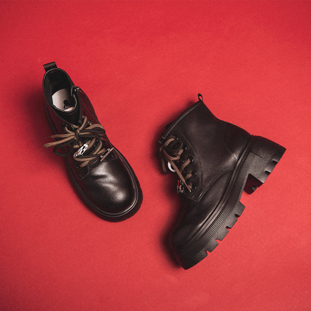 【FAIR LADY聯名】雙色綁帶鋸齒短軍靴 (7A2969)