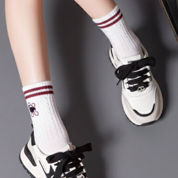 Family復古織紋中筒襪 (HE0197)