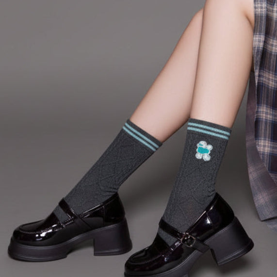 Family復古織紋中筒襪 (HE0197)